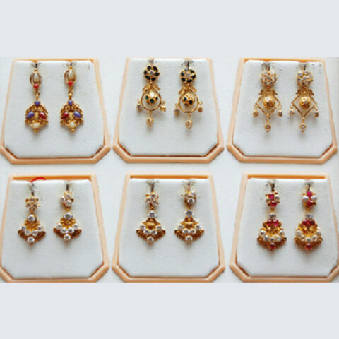 Ear Stud Collections