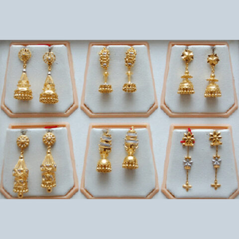 Ear Stud Collections